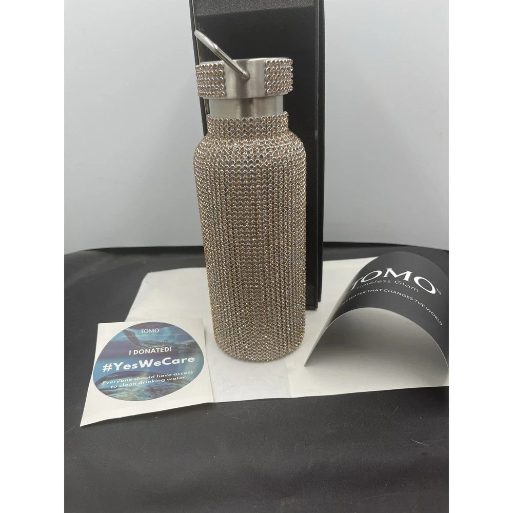 TOMO Luxury Water Bottle In Box 25oz In Gold Sky New In Box Crystals.(43) - Picture 4 of 9
